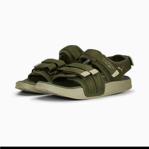 Puma Leadcat City Sandals! NWT!